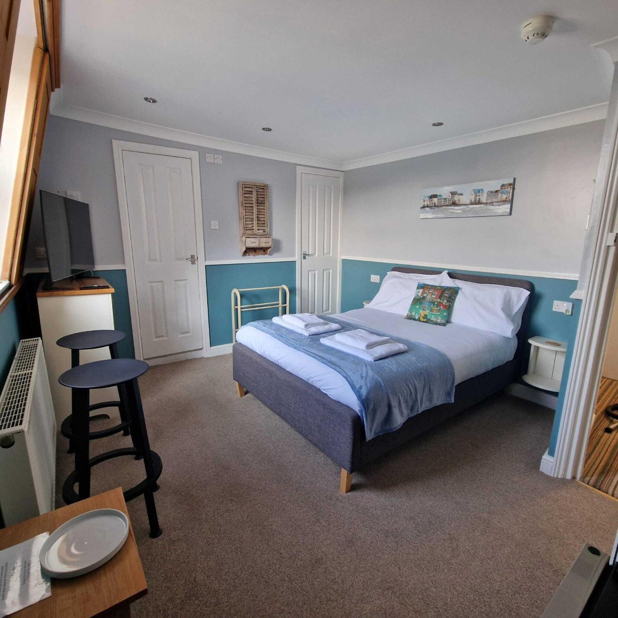 Bayliss Hall Guesthouse 웨이머스만 외부 사진