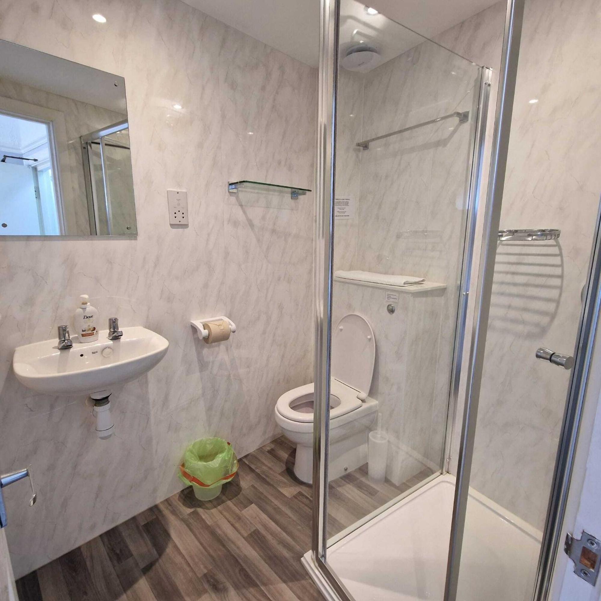 Bayliss Hall Guesthouse 웨이머스만 외부 사진