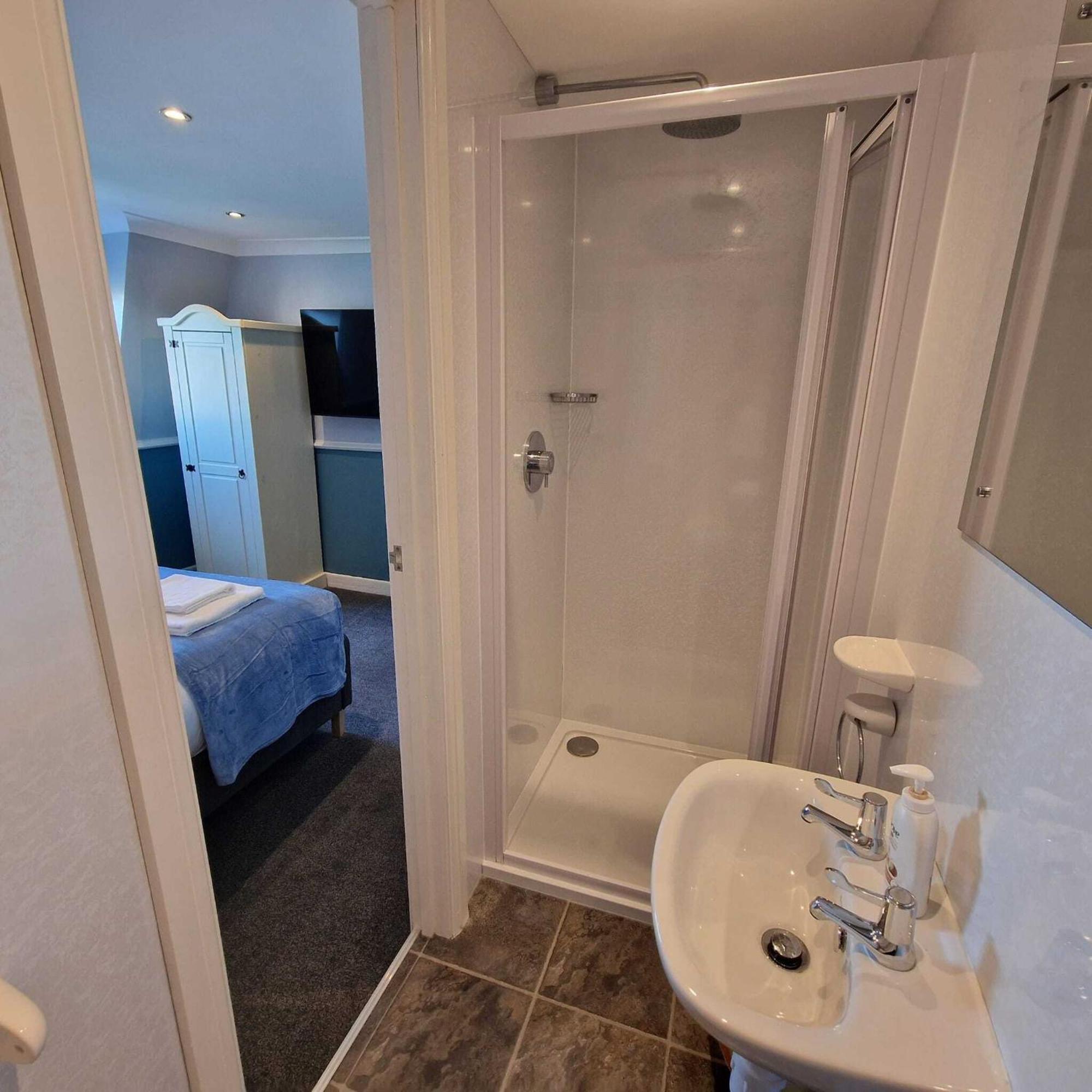 Bayliss Hall Guesthouse 웨이머스만 외부 사진