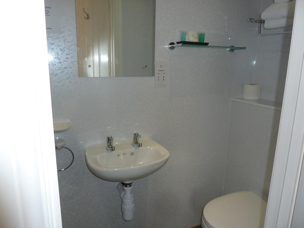 Bayliss Hall Guesthouse 웨이머스만 외부 사진